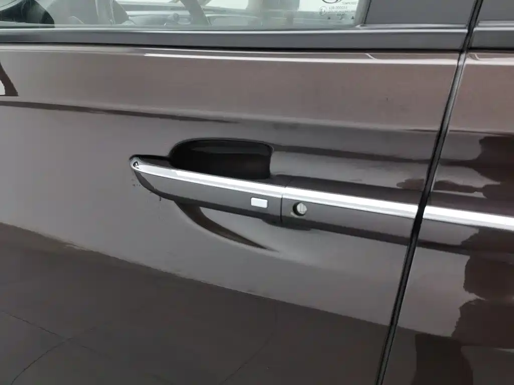 Buick GL8 — миниатюра 18