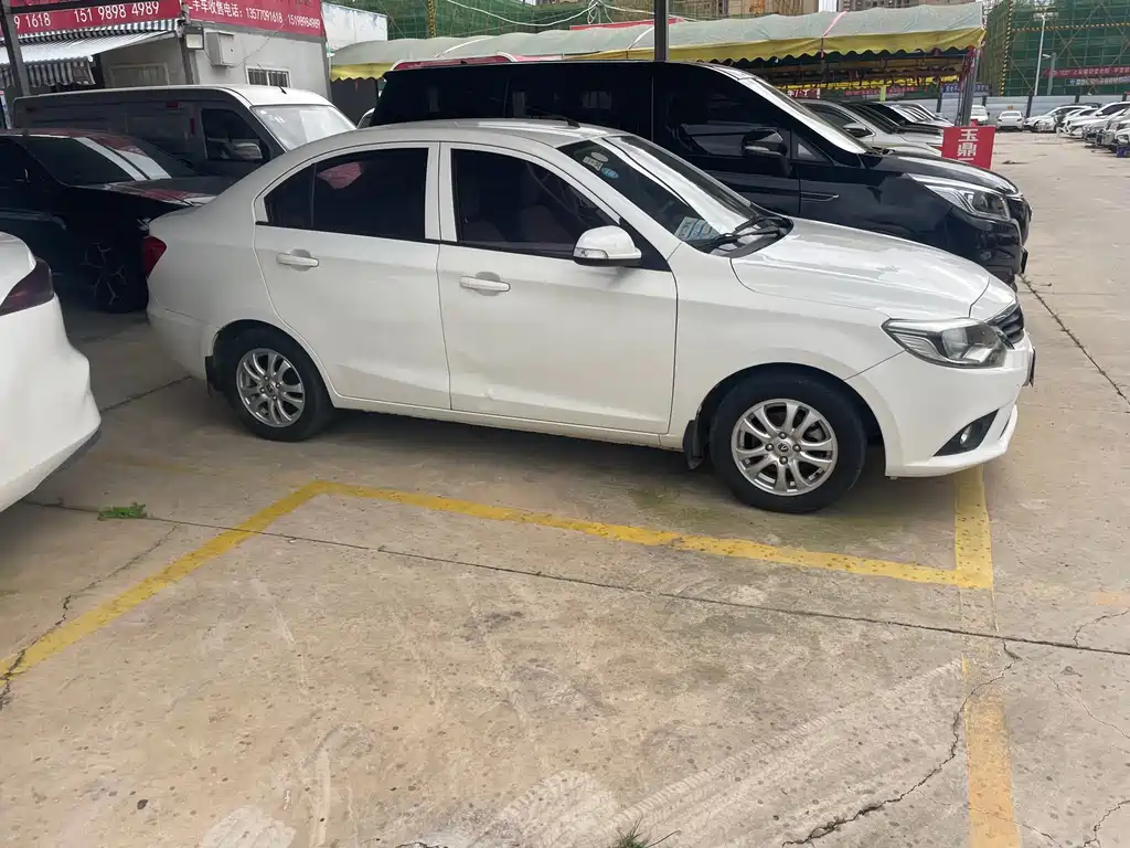 Changan V3 — миниатюра 4
