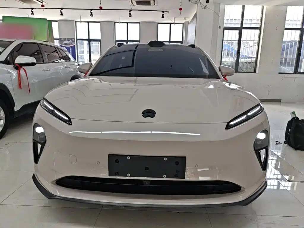 NIO ET5T — миниатюра 3