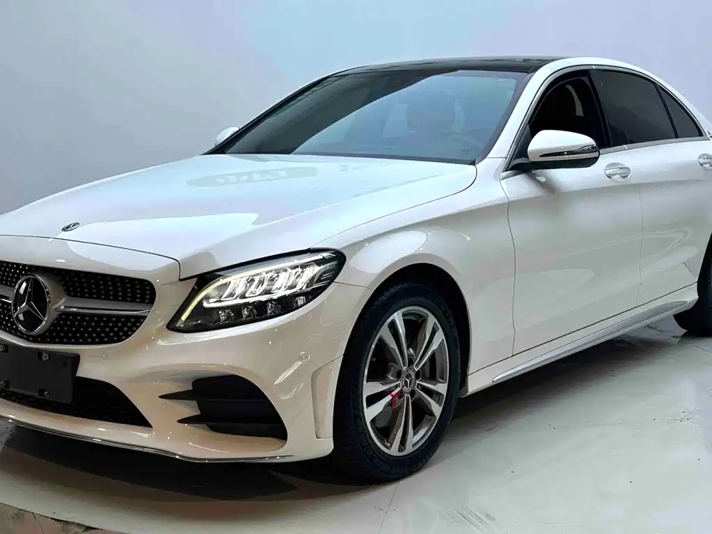 Mercedes-Benz C-Class 2021
