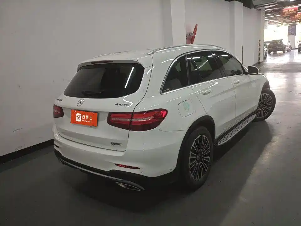 Mercedes-Benz GLC — миниатюра 9
