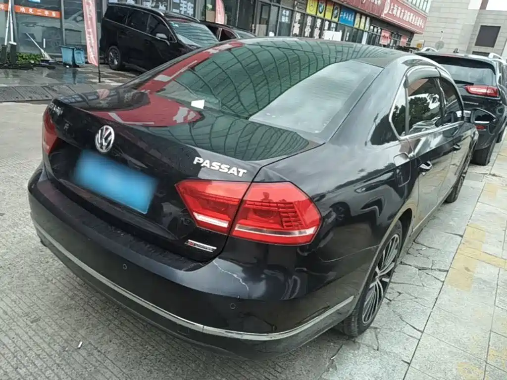 Volkswagen Passat — миниатюра 7