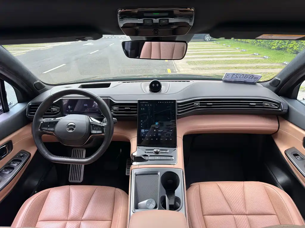 NIO ES8 — миниатюра 14