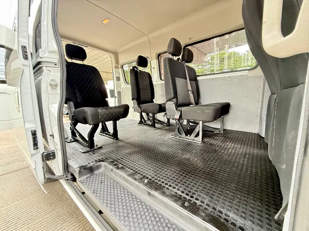 MAXUS V80 — миниатюра 13