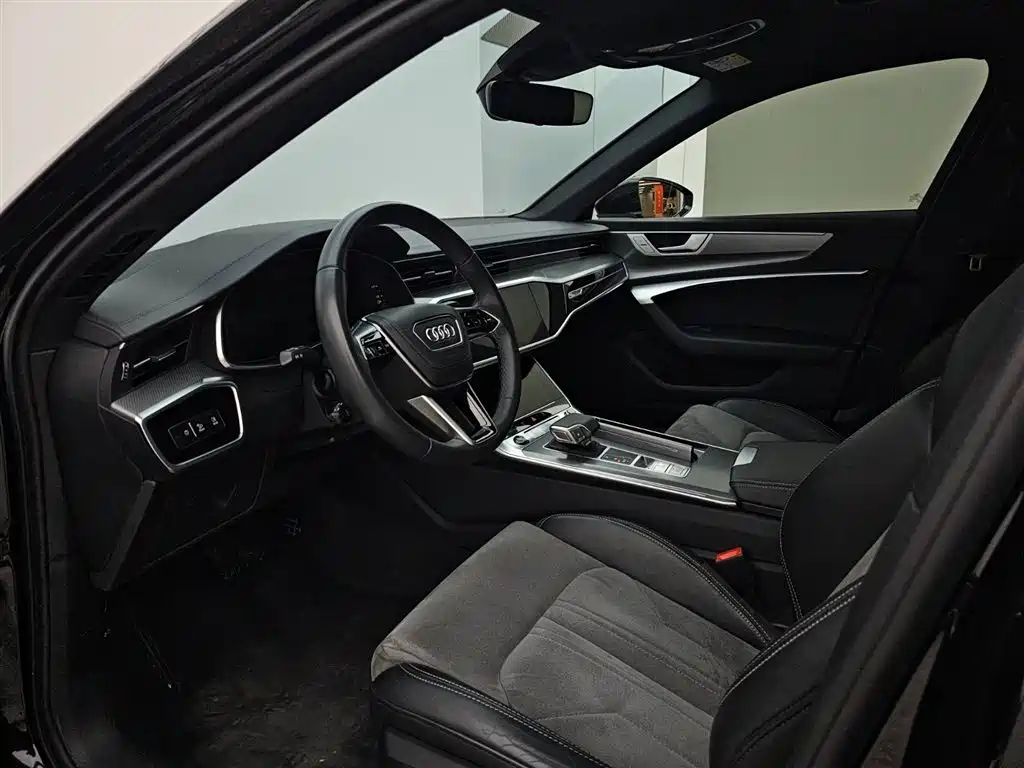 Audi A6L 2024 45 TFSI
