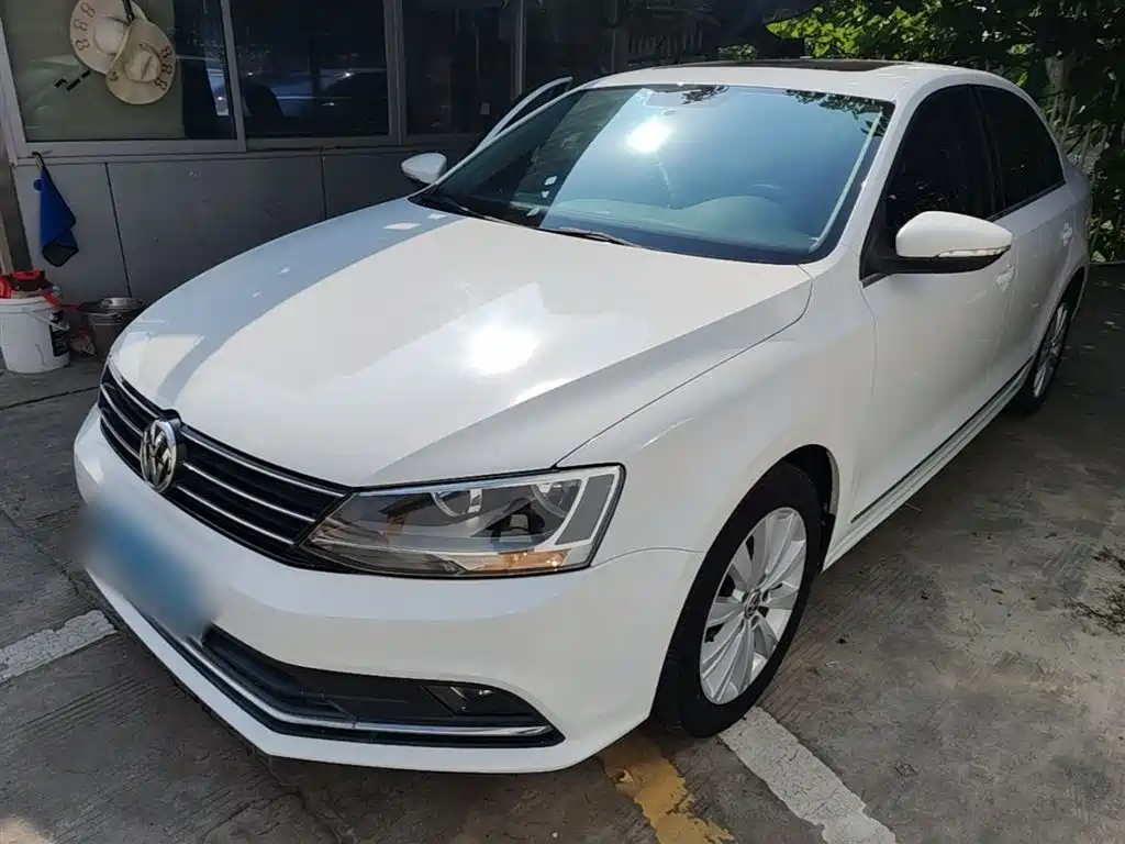Купить Volkswagen Sagitar