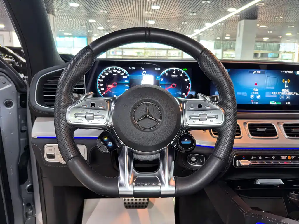 Mercedes-Benz GLE AMG — миниатюра 6
