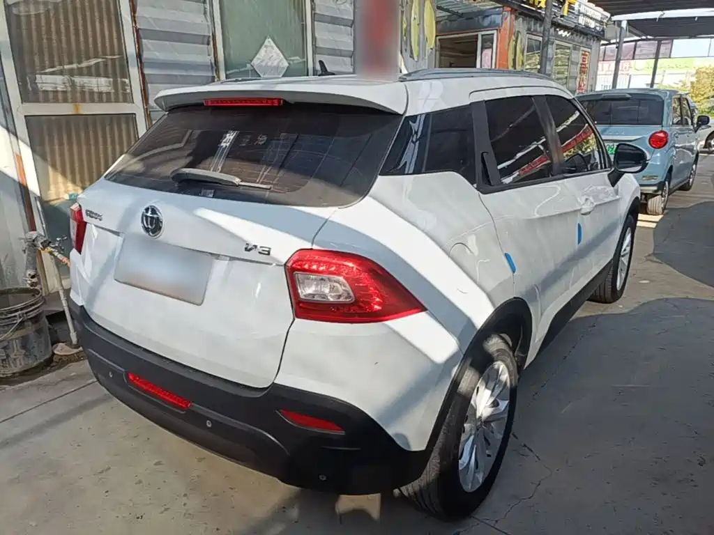 Zhonghua V3 — миниатюра 7