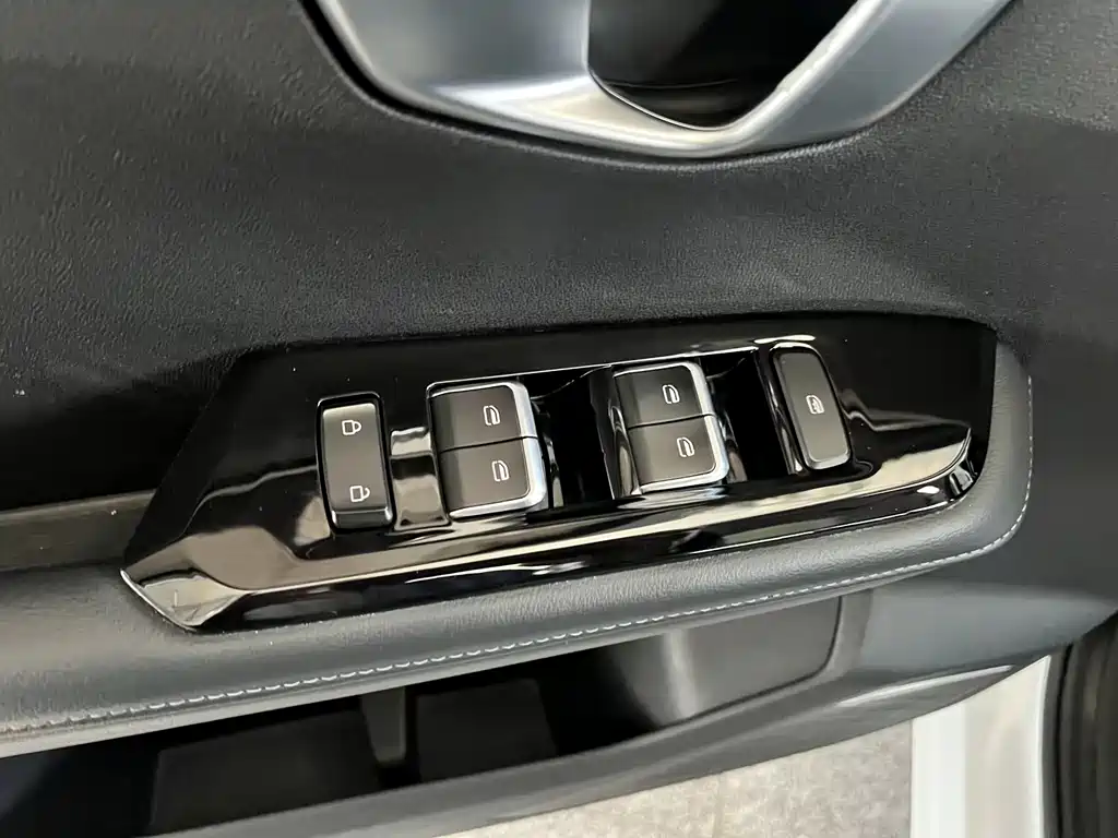 Wuling Xingchen — миниатюра 19