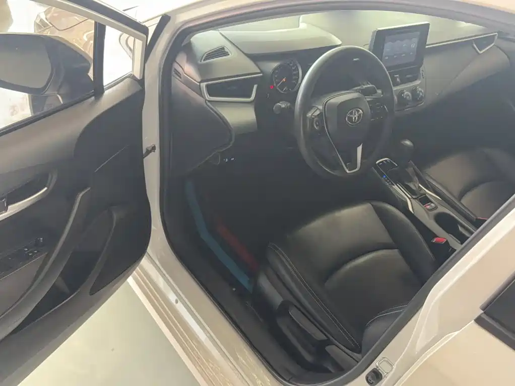 Toyota Corolla — миниатюра 15