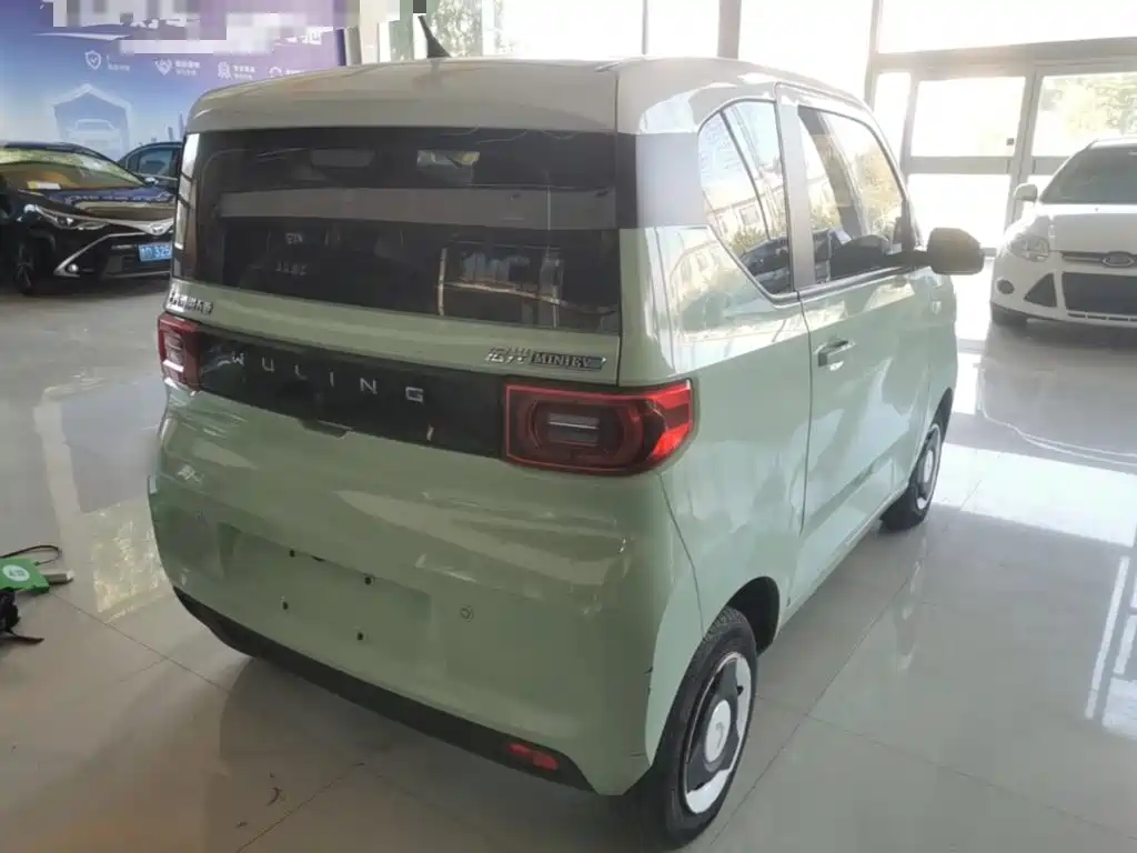 Wuling MINIEV — миниатюра 7