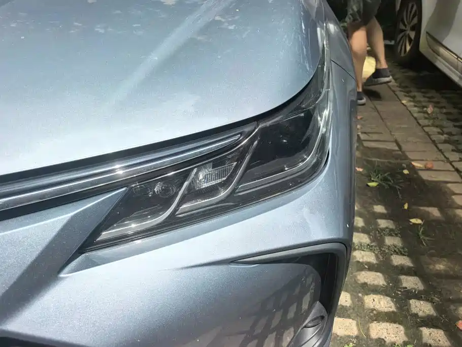 Toyota Corolla — миниатюра 5