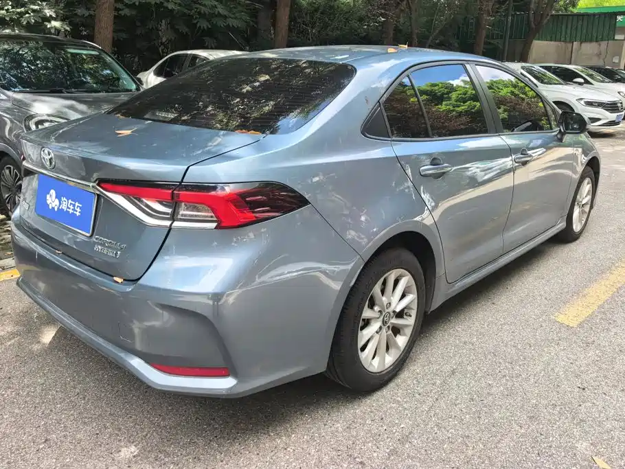 Toyota Corolla — миниатюра 3