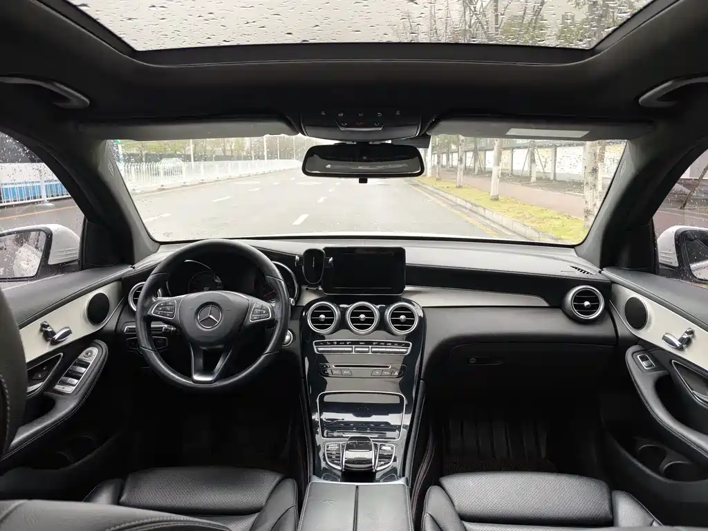 Mercedes-Benz GLC — миниатюра 3