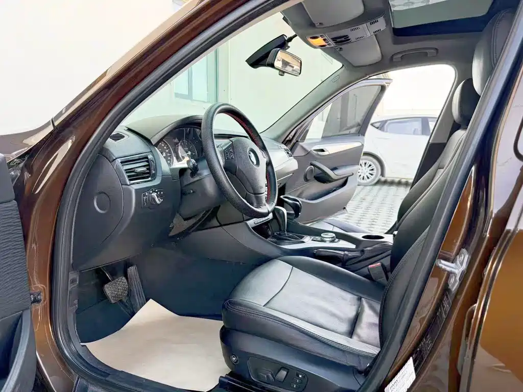 BMW X1 — миниатюра 7