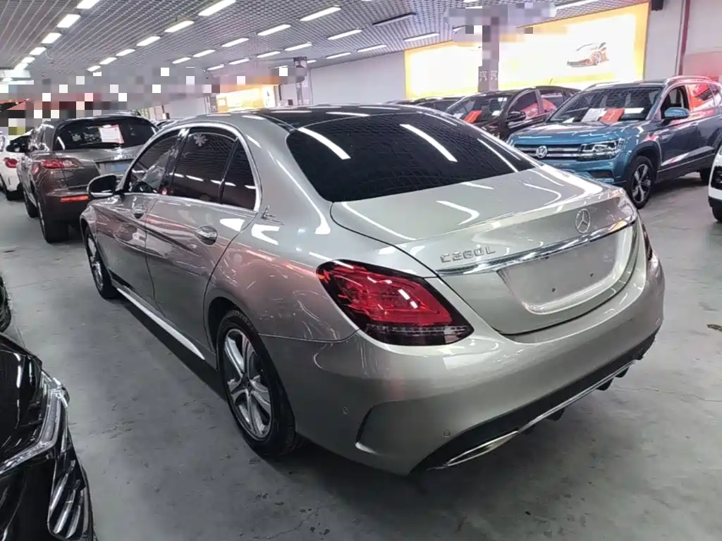 Mercedes-Benz C-Class — миниатюра 5