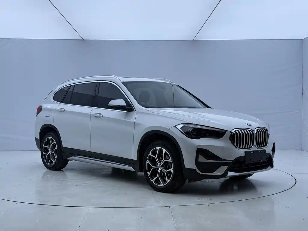BMW X1 — миниатюра 3