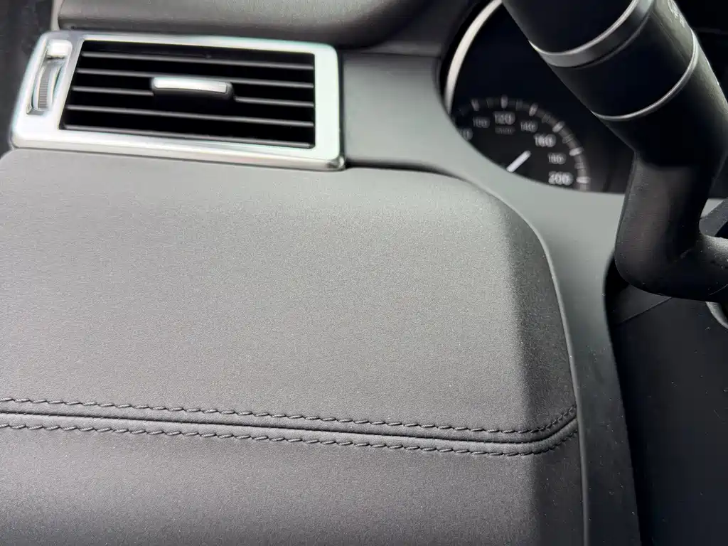Land Rover Discovery Sport — миниатюра 20