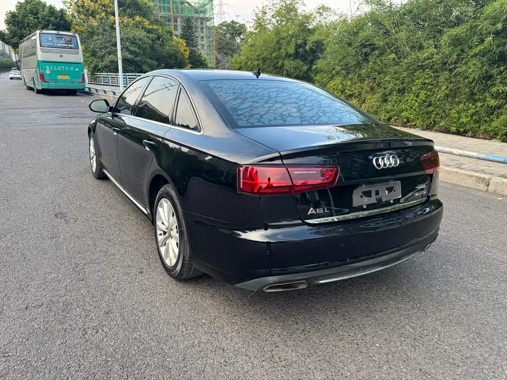 Audi A6L — миниатюра 7