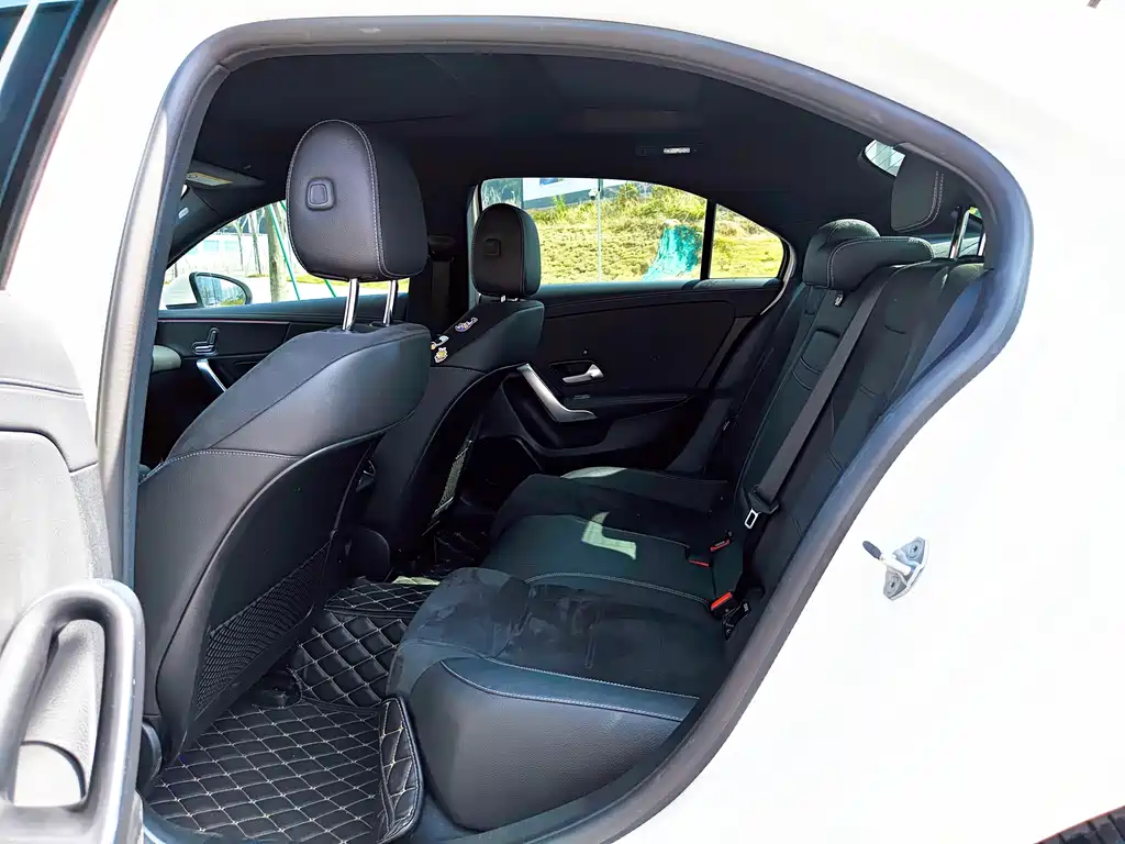 MERCEDES-BENZ A CLASS