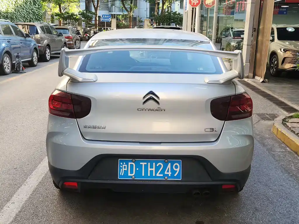 Citroen C3L — миниатюра 5