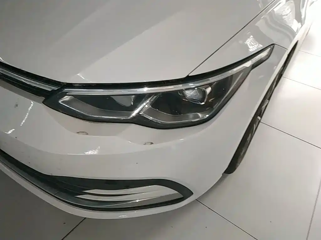 Volkswagen Golf — миниатюра 24