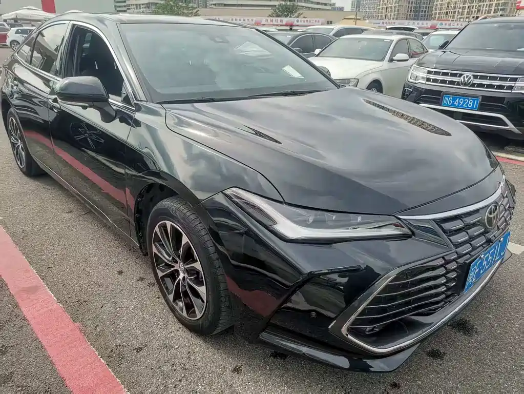 Toyota Avalon — миниатюра 3