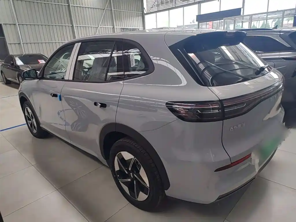 Geely Galaxy Galaxy E5 E5 2026 530km