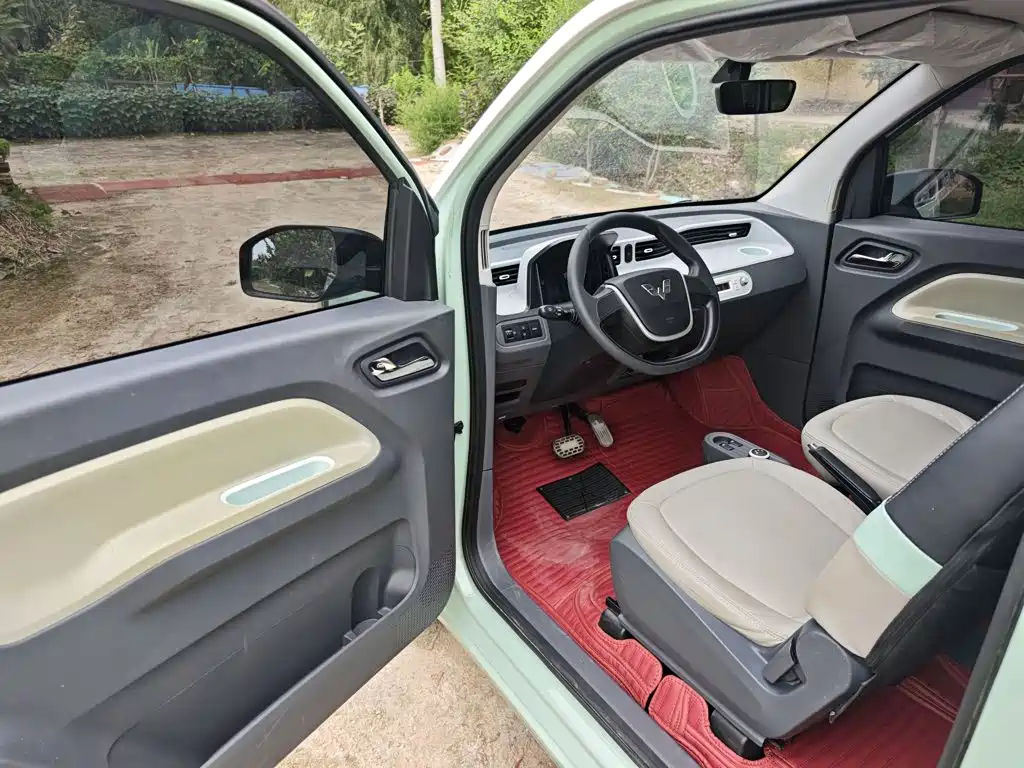 Wuling MINIEV — миниатюра 16