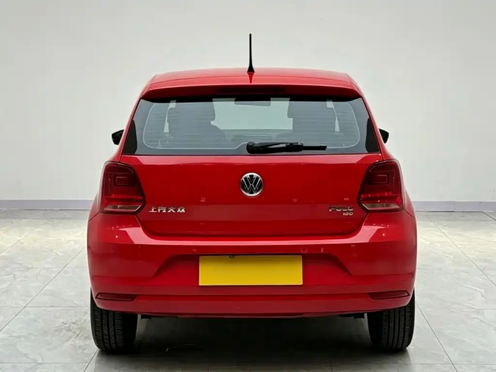 Volkswagen Polo 1.5L Auto Safety Enjoy Type, фото 5