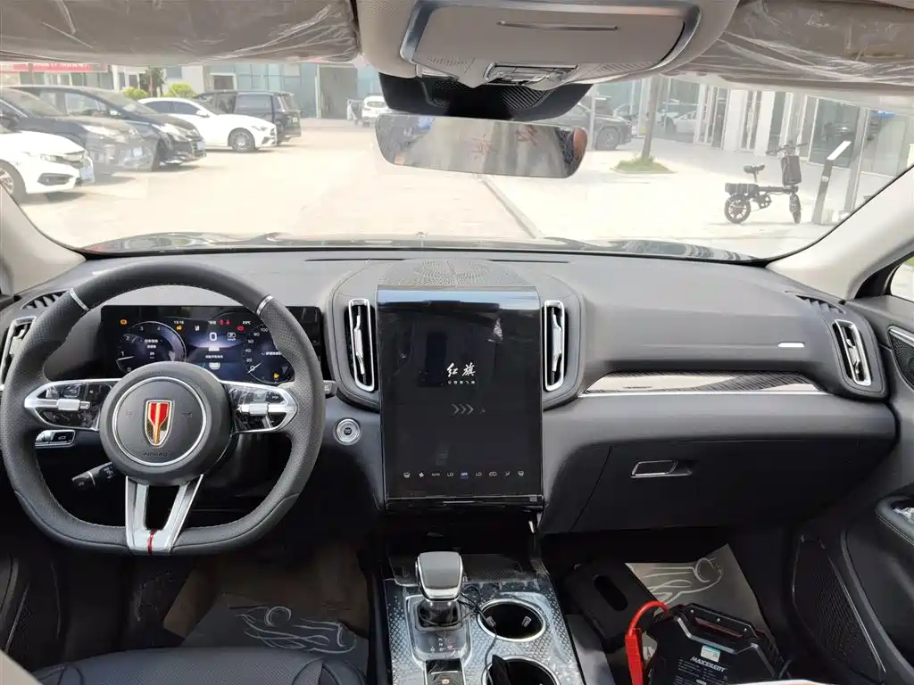 Hongqi Hongqi HS3 — миниатюра 6