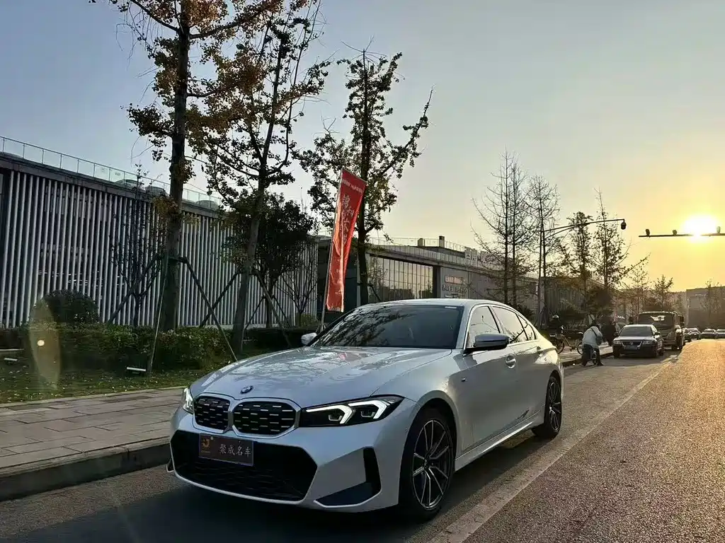 BMW 3 Series 2022