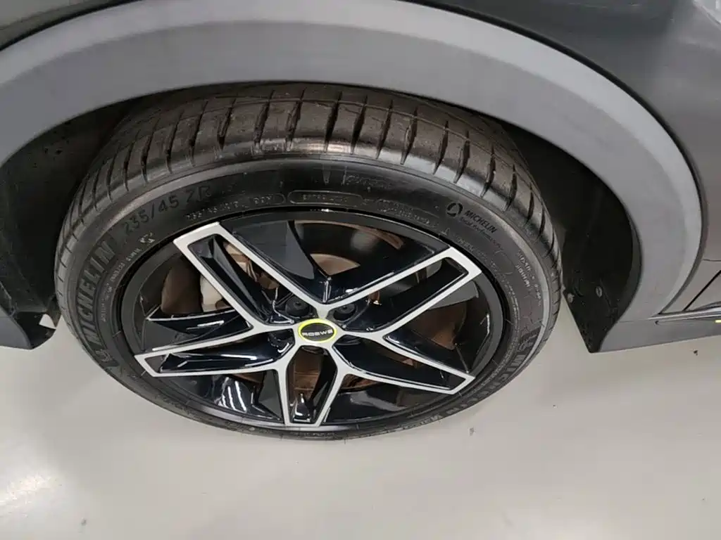 Roewe RX5 New Energy — миниатюра 23