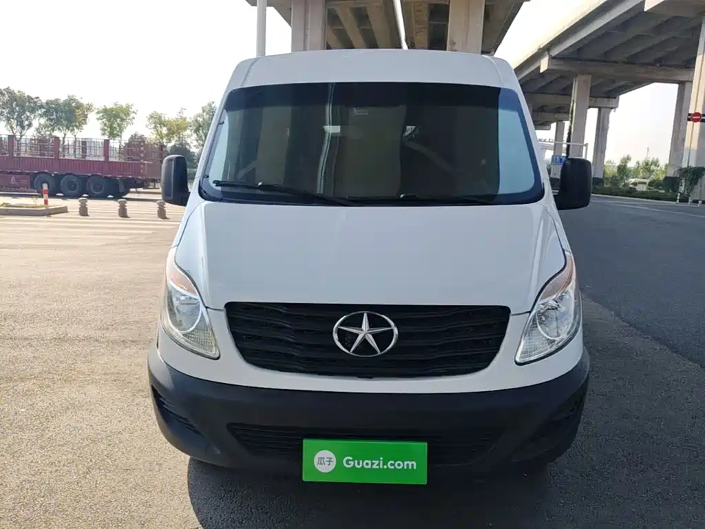 JAC Xingrui — миниатюра 3