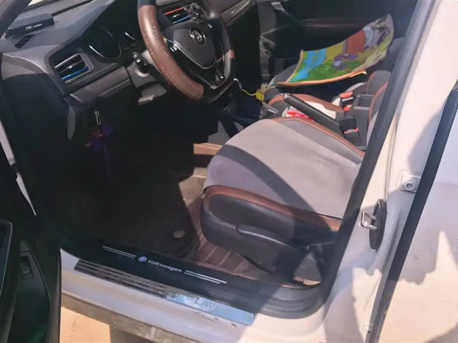 Volkswagen Lavida 2019 1.5L AT Comfort VI