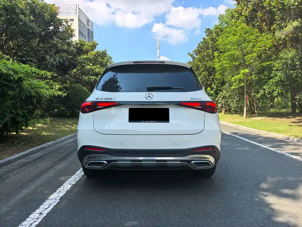 Mercedes-Benz GLC — миниатюра 8