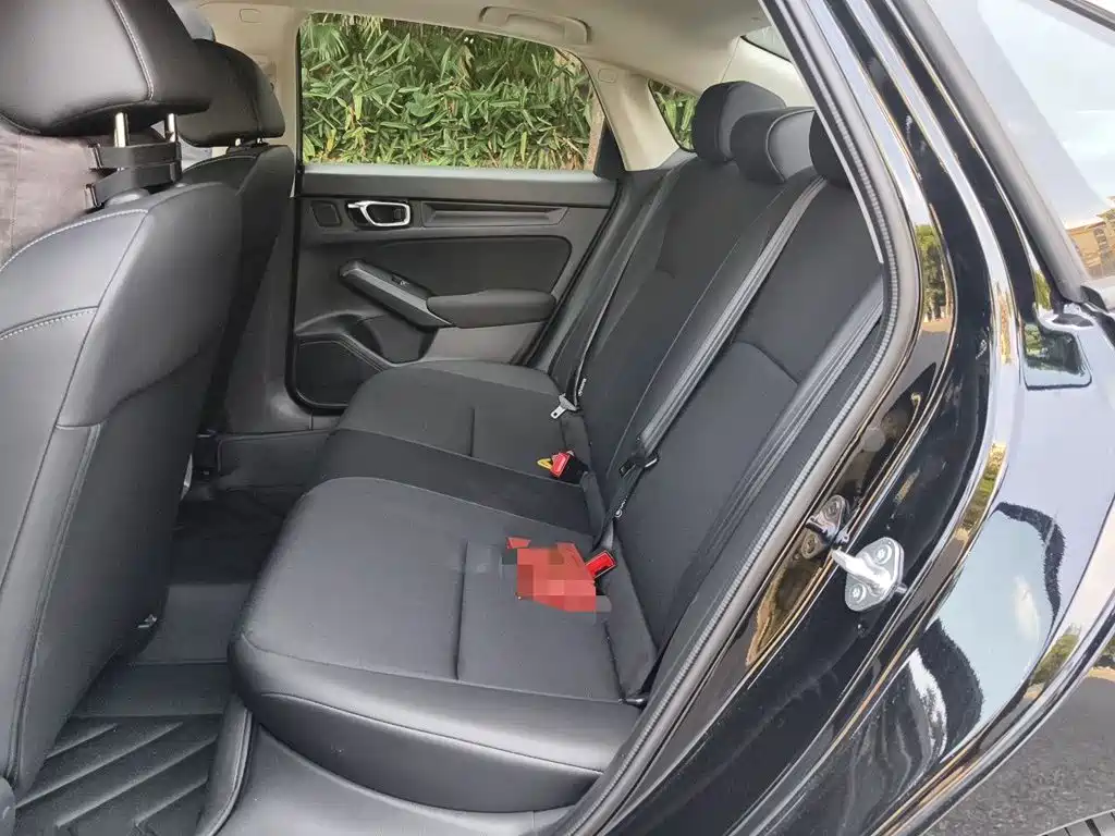 Honda Civic — миниатюра 18