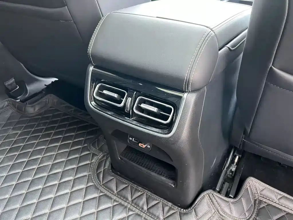 GAC Motor Trumpchi GS8 — миниатюра 25
