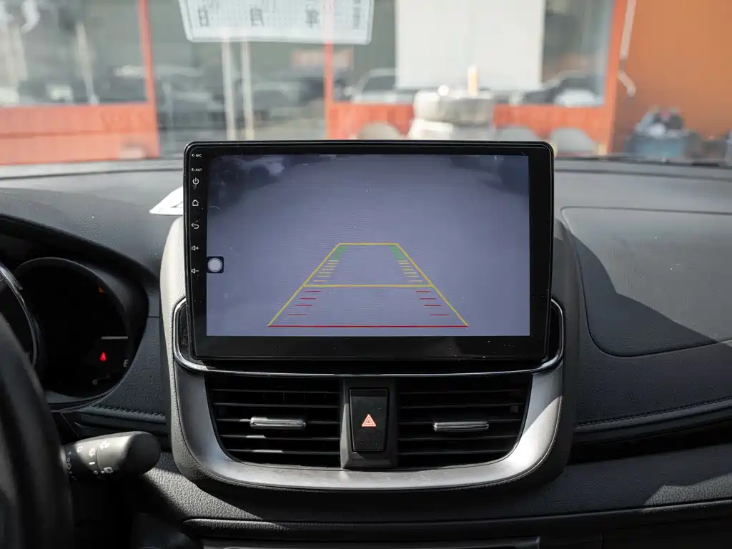 TOYOTA YARIS L ZHIXUAN