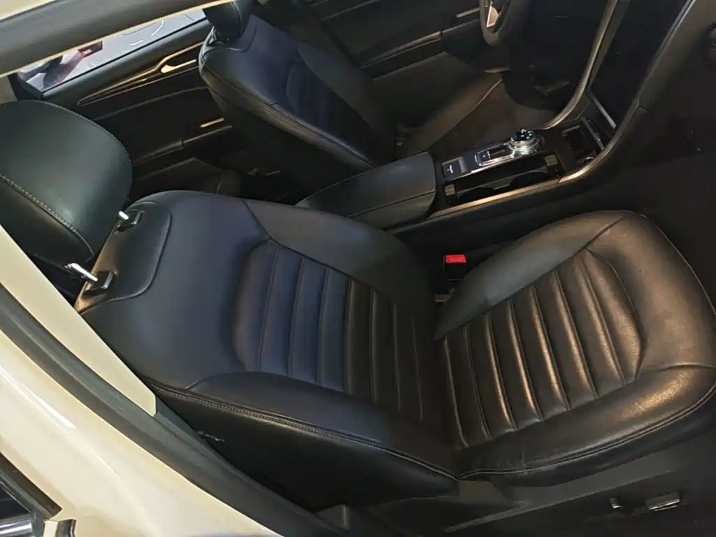 Ford Mondeo — миниатюра 25