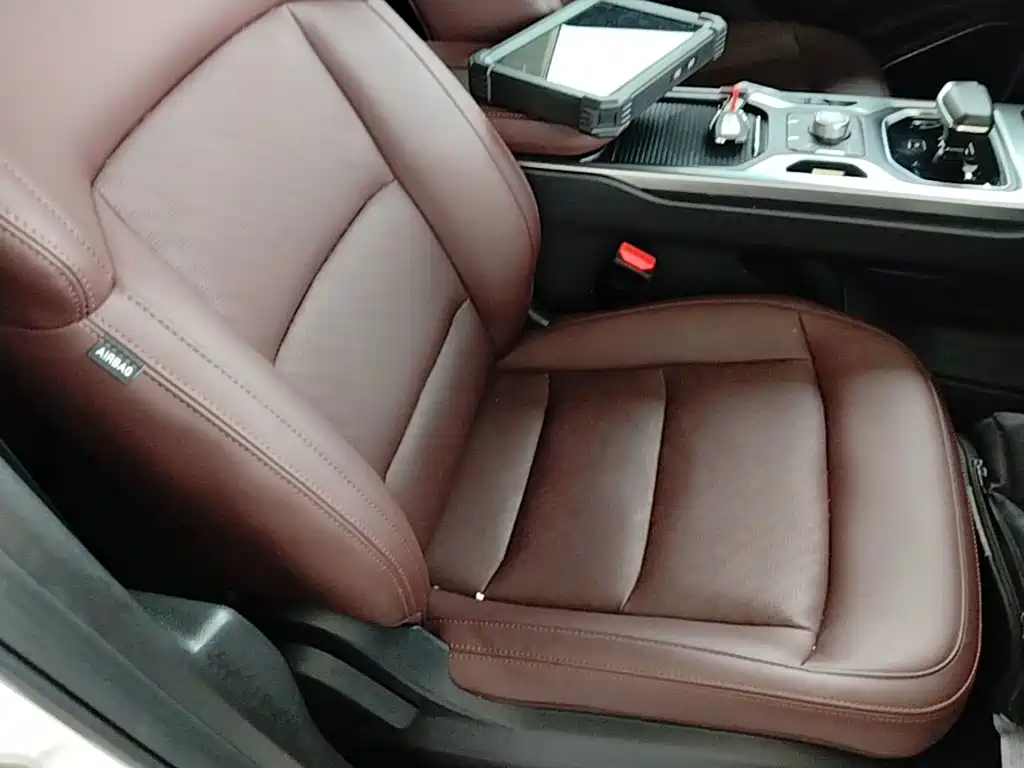 Geely Haoyue — миниатюра 25