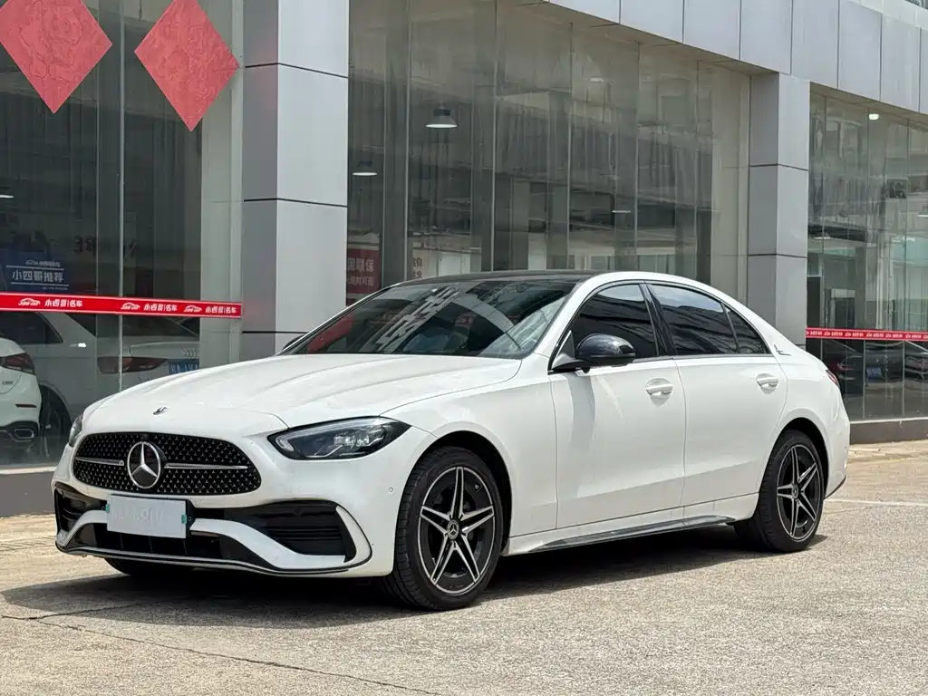 Mercedes-Benz C-Class 2022