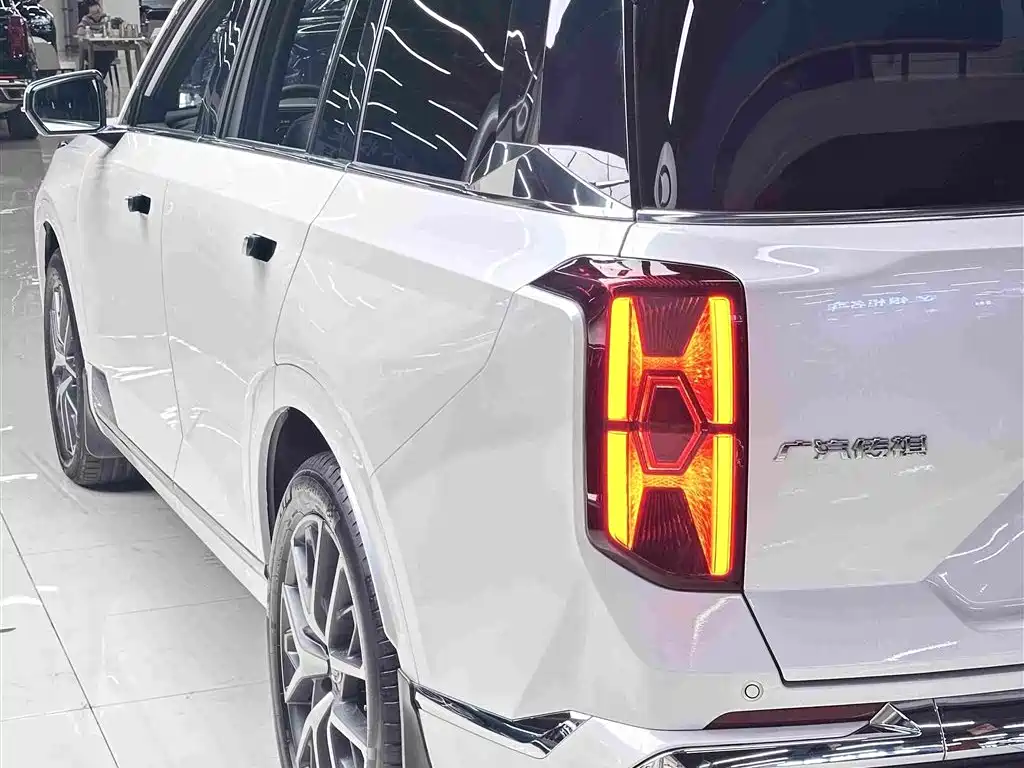 GAC Motor Trumpchi GS8 — миниатюра 7