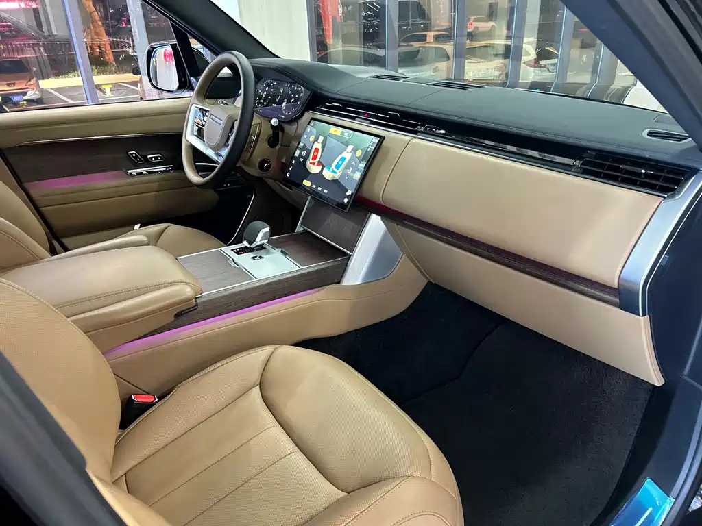 Land Rover Range Rover — миниатюра 30