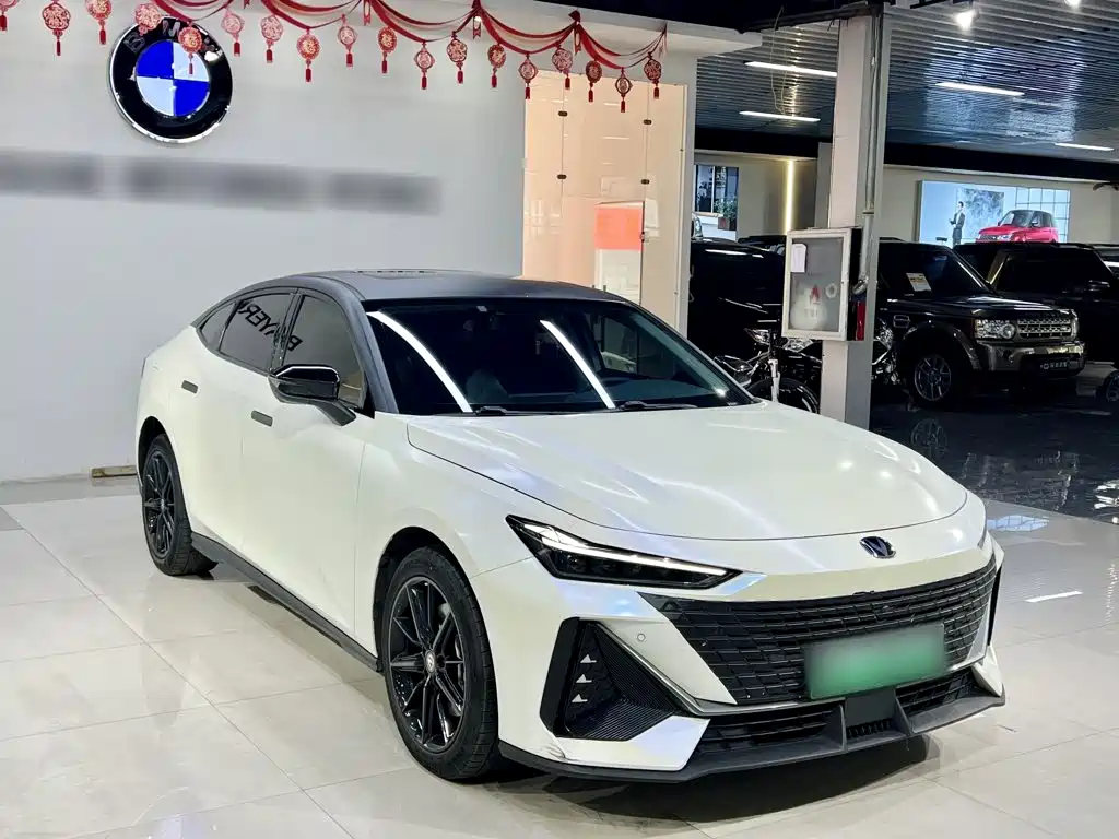 Changan UNI-V iDD — миниатюра 12
