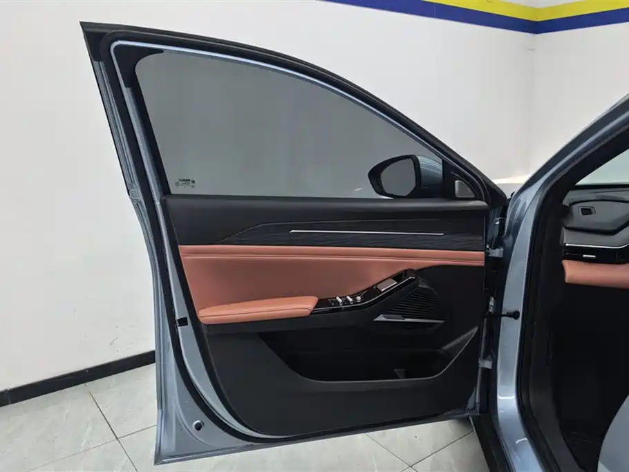 GEELY GALAXY GALAXY L6