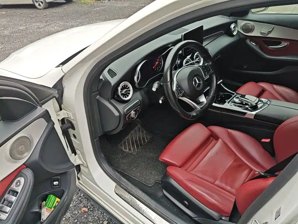 Mercedes-Benz C-Class — миниатюра 16