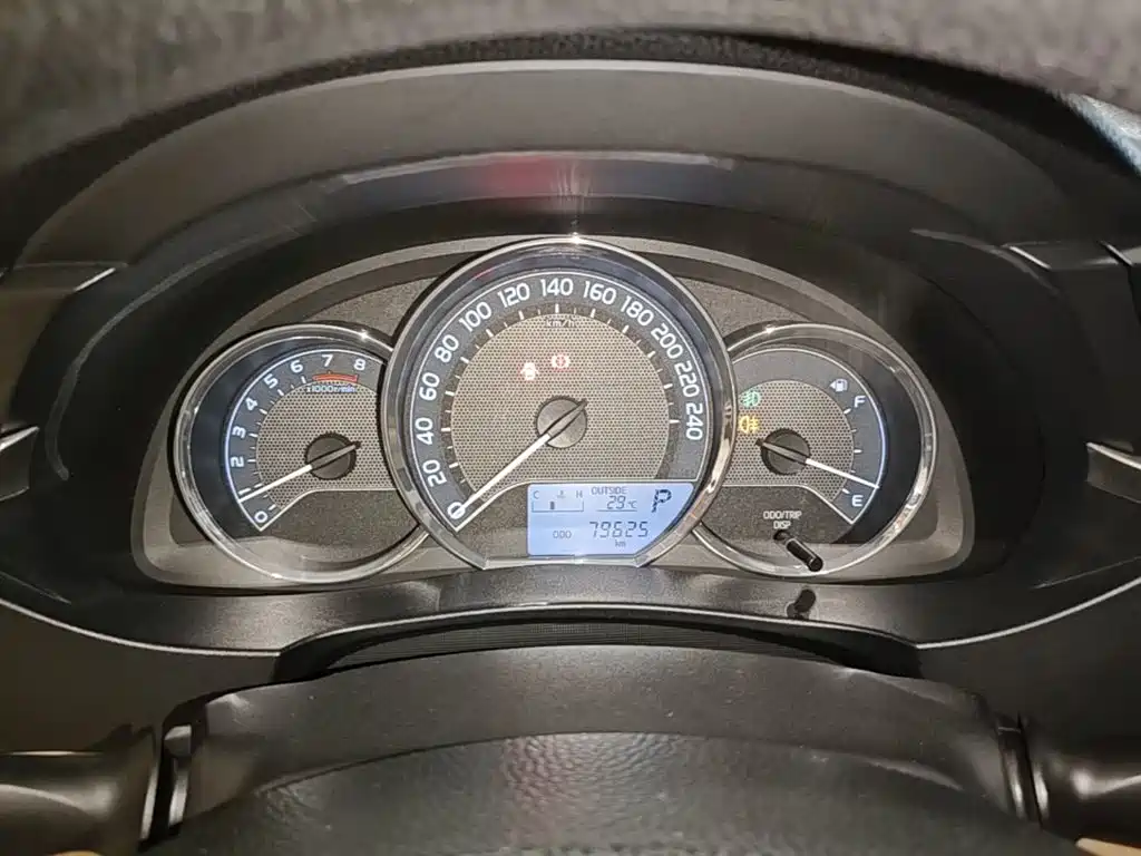 Toyota Corolla — миниатюра 12