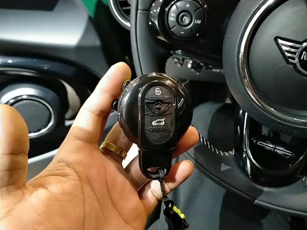 MINI Mini — миниатюра 9