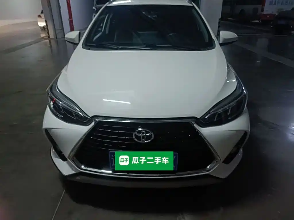 Toyota Yaris L — миниатюра 2